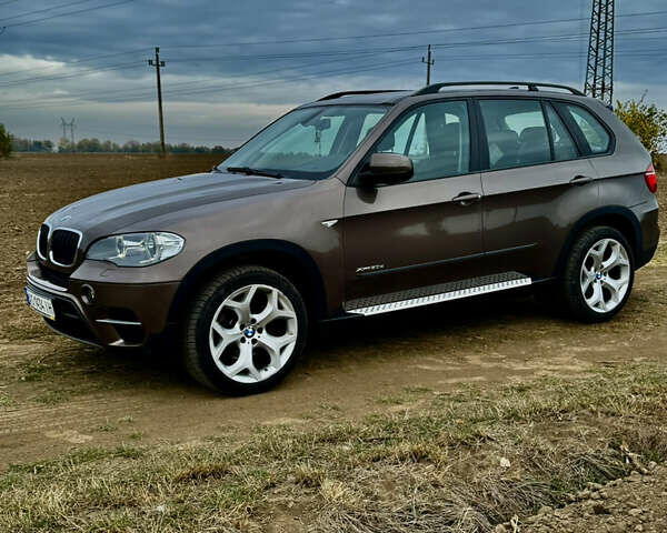 Коричневый БМВ Х5, объемом двигателя 3 л и пробегом 207 тыс. км за 21999 $, фото 4 на Automoto.ua