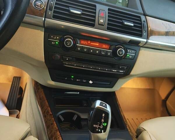 Коричневый БМВ Х5, объемом двигателя 2.98 л и пробегом 192 тыс. км за 17999 $, фото 14 на Automoto.ua