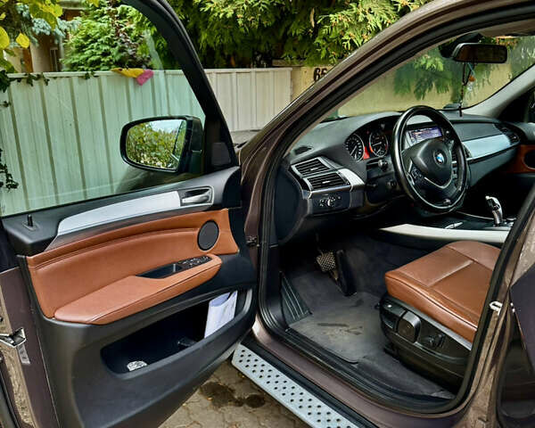 Коричневый БМВ Х5, объемом двигателя 3 л и пробегом 207 тыс. км за 22700 $, фото 15 на Automoto.ua