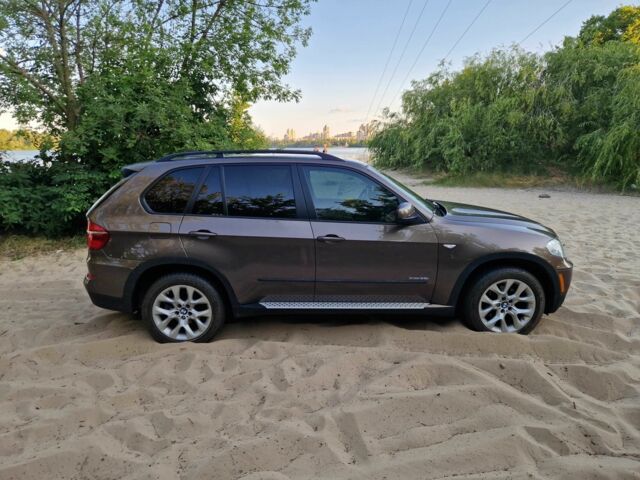 Коричневый БМВ Х5, объемом двигателя 3 л и пробегом 82 тыс. км за 18500 $, фото 7 на Automoto.ua