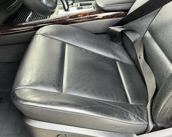 Коричневый БМВ Х5, объемом двигателя 2.98 л и пробегом 418 тыс. км за 10800 $, фото 43 на Automoto.ua