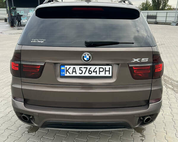 Коричневый БМВ Х5, объемом двигателя 2.98 л и пробегом 418 тыс. км за 12000 $, фото 7 на Automoto.ua