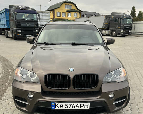 Коричневый БМВ Х5, объемом двигателя 2.98 л и пробегом 418 тыс. км за 12000 $, фото 10 на Automoto.ua