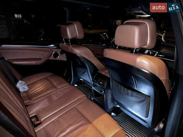 Коричневый БМВ Х5, объемом двигателя 2.98 л и пробегом 192 тыс. км за 22000 $, фото 7 на Automoto.ua