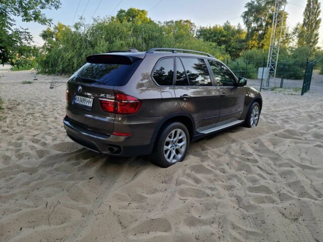 Коричневый БМВ Х5, объемом двигателя 3 л и пробегом 82 тыс. км за 18500 $, фото 6 на Automoto.ua