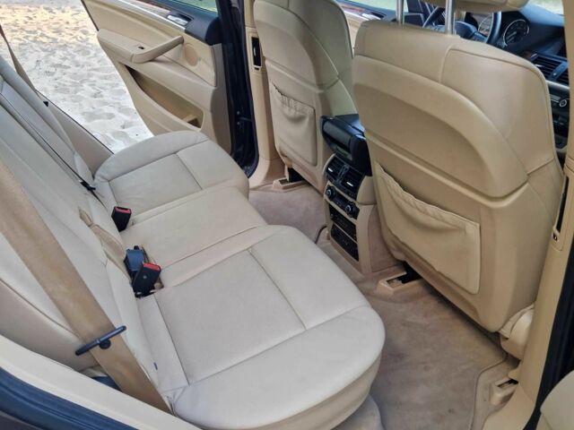 Коричневый БМВ Х5, объемом двигателя 3 л и пробегом 82 тыс. км за 18500 $, фото 13 на Automoto.ua