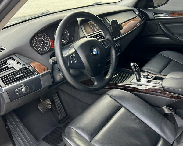 Коричневый БМВ Х5, объемом двигателя 2.98 л и пробегом 418 тыс. км за 10800 $, фото 44 на Automoto.ua