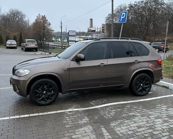 Коричневый БМВ Х5, объемом двигателя 2.98 л и пробегом 210 тыс. км за 14500 $, фото 4 на Automoto.ua