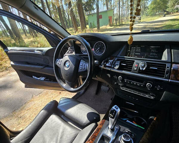 Коричневий БМВ Х5, об'ємом двигуна 2.98 л та пробігом 215 тис. км за 13000 $, фото 17 на Automoto.ua
