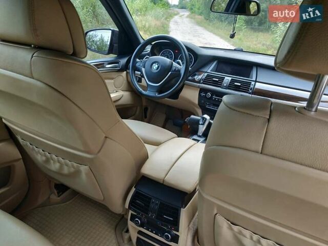 Коричневый БМВ Х5, объемом двигателя 2.98 л и пробегом 120 тыс. км за 16000 $, фото 11 на Automoto.ua