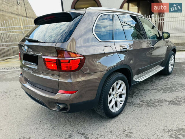 Коричневый БМВ Х5, объемом двигателя 3 л и пробегом 227 тыс. км за 15700 $, фото 88 на Automoto.ua