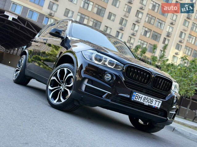Коричневий БМВ Х5, об'ємом двигуна 2.99 л та пробігом 175 тис. км за 31600 $, фото 1 на Automoto.ua