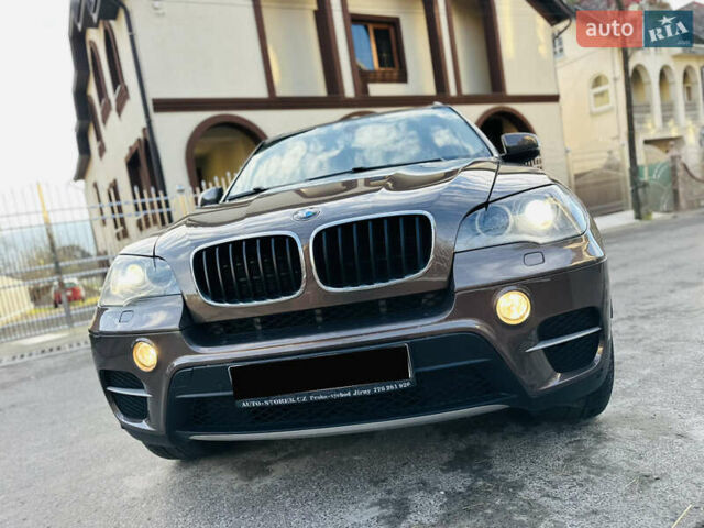 Коричневый БМВ Х5, объемом двигателя 3 л и пробегом 227 тыс. км за 15700 $, фото 115 на Automoto.ua