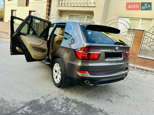 Коричневый БМВ Х5, объемом двигателя 3 л и пробегом 227 тыс. км за 15700 $, фото 49 на Automoto.ua
