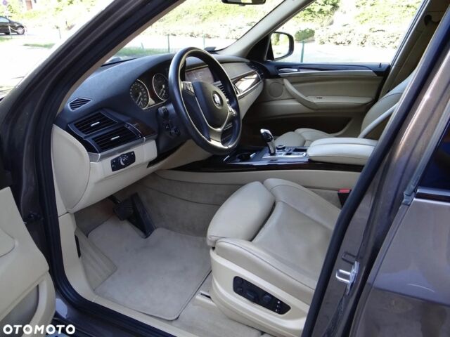 Коричневий БМВ Х5, об'ємом двигуна 3 л та пробігом 133 тис. км за 9400 $, фото 14 на Automoto.ua