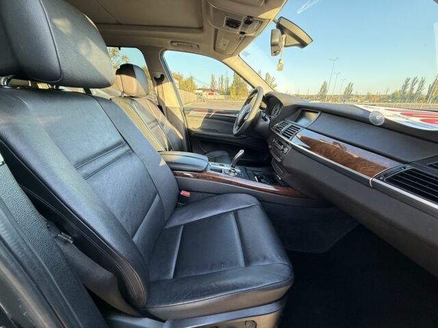 Коричневий БМВ Х5, об'ємом двигуна 3 л та пробігом 199 тис. км за 42000 $, фото 9 на Automoto.ua