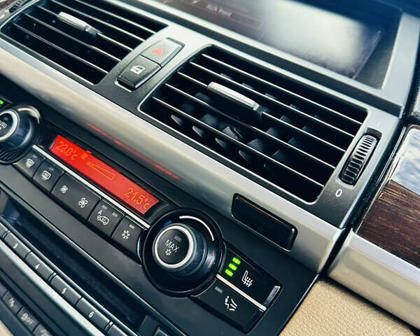 Коричневый БМВ Х5, объемом двигателя 3 л и пробегом 227 тыс. км за 15700 $, фото 34 на Automoto.ua