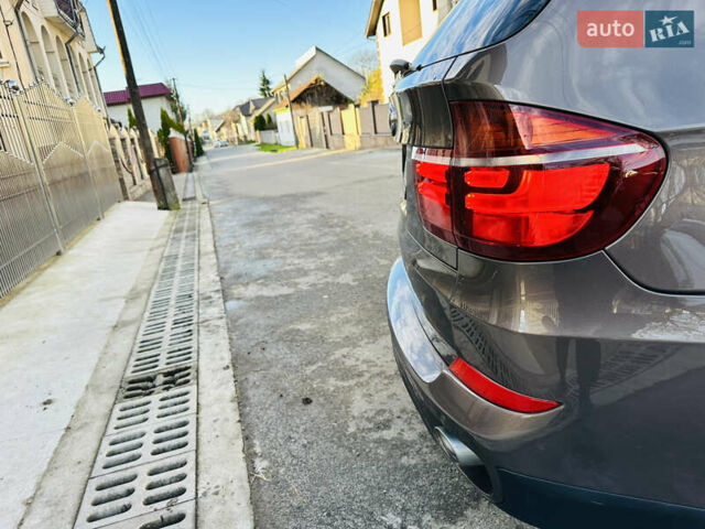 Коричневый БМВ Х5, объемом двигателя 3 л и пробегом 227 тыс. км за 15700 $, фото 64 на Automoto.ua