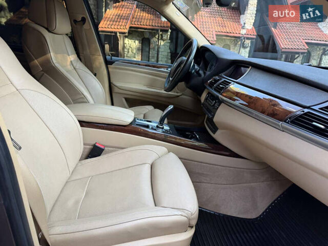 Коричневый БМВ Х5, объемом двигателя 2.98 л и пробегом 189 тыс. км за 15500 $, фото 65 на Automoto.ua