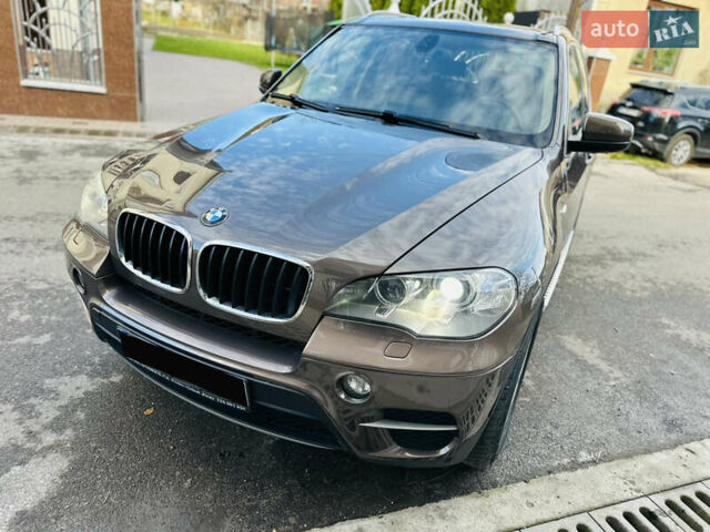 Коричневый БМВ Х5, объемом двигателя 3 л и пробегом 227 тыс. км за 15700 $, фото 87 на Automoto.ua