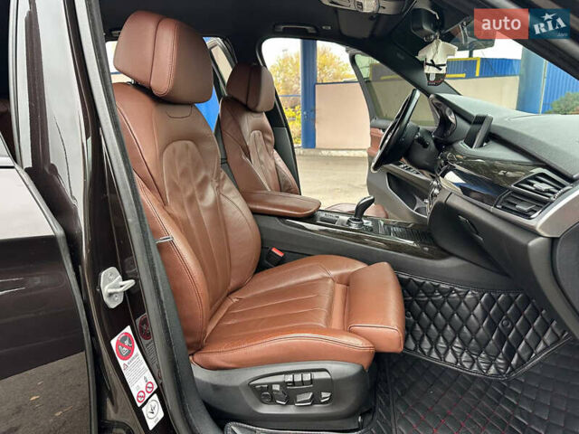 Коричневий БМВ Х5, об'ємом двигуна 2.99 л та пробігом 208 тис. км за 27000 $, фото 30 на Automoto.ua