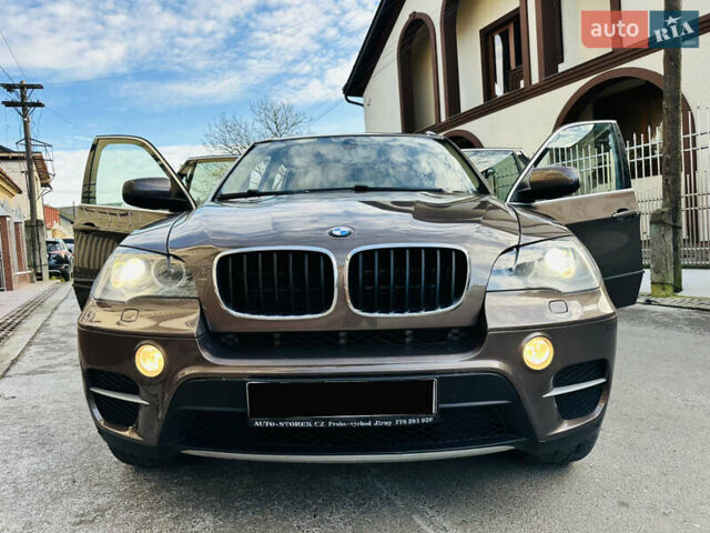Коричневый БМВ Х5, объемом двигателя 3 л и пробегом 227 тыс. км за 15700 $, фото 99 на Automoto.ua