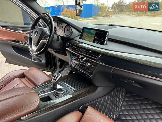 Коричневий БМВ Х5, об'ємом двигуна 2.99 л та пробігом 208 тис. км за 27000 $, фото 29 на Automoto.ua