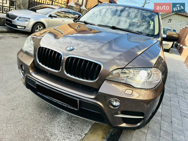 Коричневый БМВ Х5, объемом двигателя 3 л и пробегом 227 тыс. км за 15700 $, фото 23 на Automoto.ua