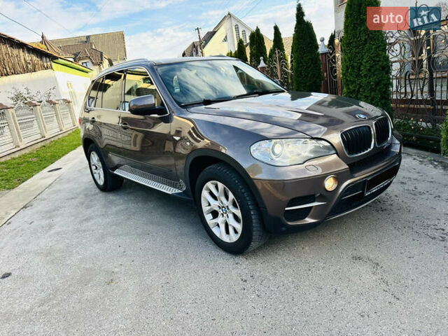 Коричневый БМВ Х5, объемом двигателя 3 л и пробегом 227 тыс. км за 15700 $, фото 56 на Automoto.ua