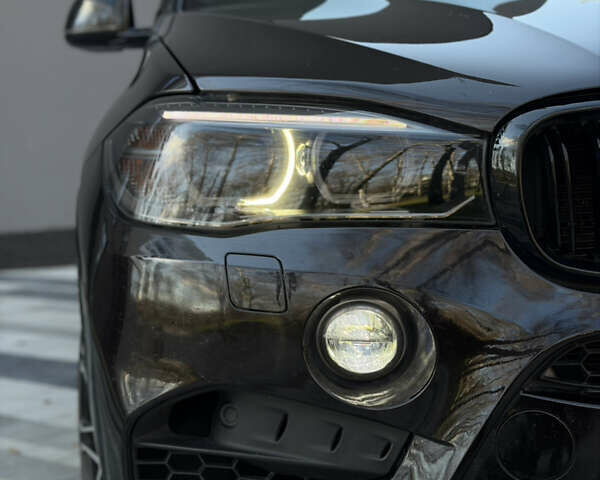 Коричневый БМВ Х5, объемом двигателя 2.99 л и пробегом 173 тыс. км за 25900 $, фото 9 на Automoto.ua