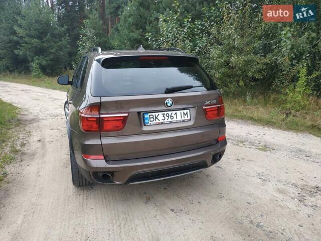 Коричневый БМВ Х5, объемом двигателя 2.98 л и пробегом 120 тыс. км за 16000 $, фото 4 на Automoto.ua