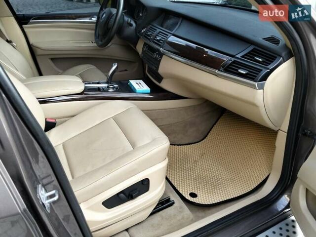 Коричневый БМВ Х5, объемом двигателя 2.98 л и пробегом 190 тыс. км за 13950 $, фото 45 на Automoto.ua
