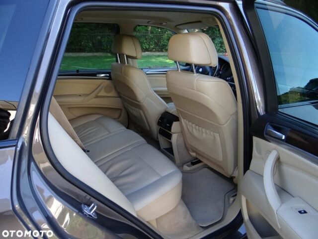 Коричневий БМВ Х5, об'ємом двигуна 3 л та пробігом 133 тис. км за 9400 $, фото 6 на Automoto.ua