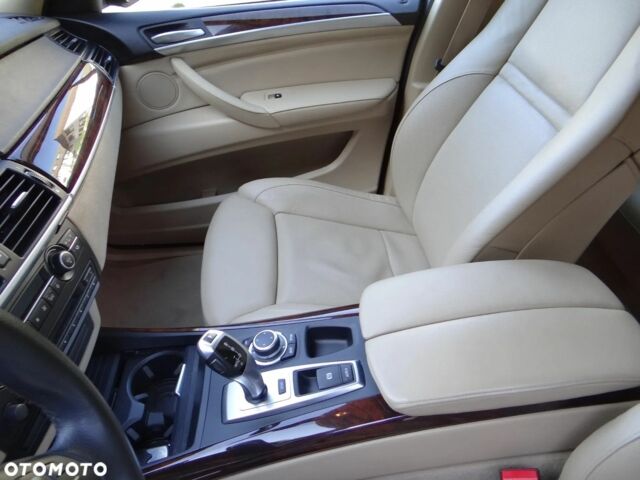 Коричневий БМВ Х5, об'ємом двигуна 3 л та пробігом 133 тис. км за 9400 $, фото 2 на Automoto.ua