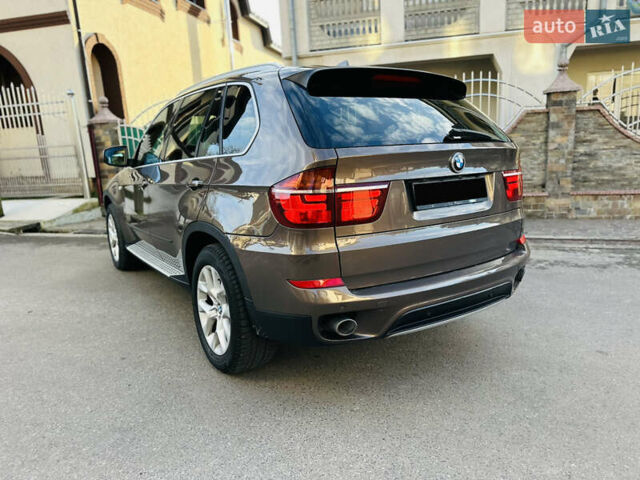 Коричневый БМВ Х5, объемом двигателя 3 л и пробегом 227 тыс. км за 15700 $, фото 108 на Automoto.ua