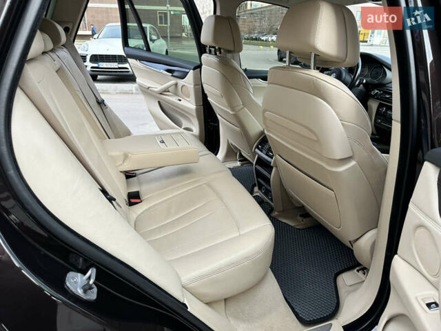 Коричневий БМВ Х5, об'ємом двигуна 2.99 л та пробігом 175 тис. км за 31600 $, фото 97 на Automoto.ua