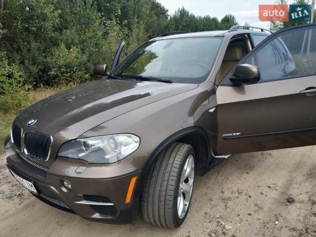 Коричневый БМВ Х5, объемом двигателя 2.98 л и пробегом 120 тыс. км за 16000 $, фото 1 на Automoto.ua