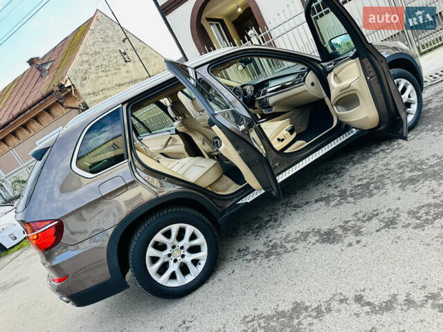 Коричневый БМВ Х5, объемом двигателя 3 л и пробегом 227 тыс. км за 15700 $, фото 29 на Automoto.ua