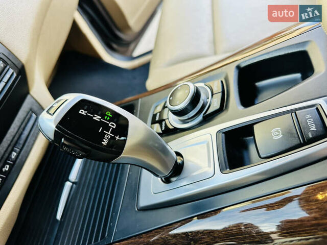 Коричневый БМВ Х5, объемом двигателя 3 л и пробегом 227 тыс. км за 15700 $, фото 12 на Automoto.ua