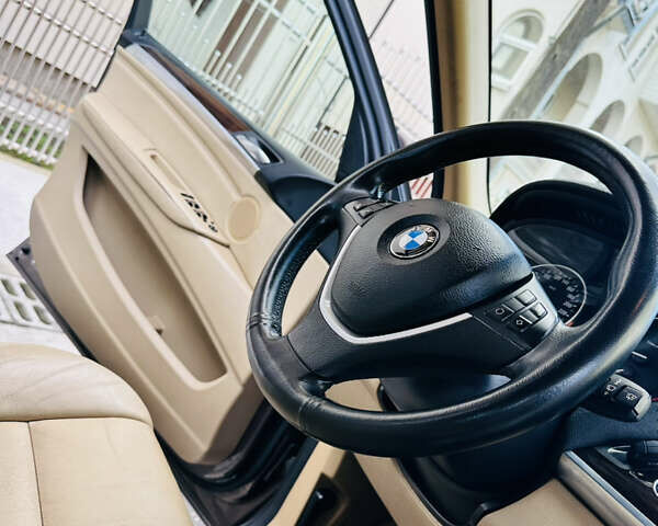 Коричневый БМВ Х5, объемом двигателя 3 л и пробегом 227 тыс. км за 15700 $, фото 33 на Automoto.ua
