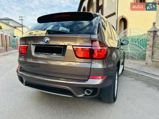 Коричневый БМВ Х5, объемом двигателя 3 л и пробегом 227 тыс. км за 15700 $, фото 114 на Automoto.ua
