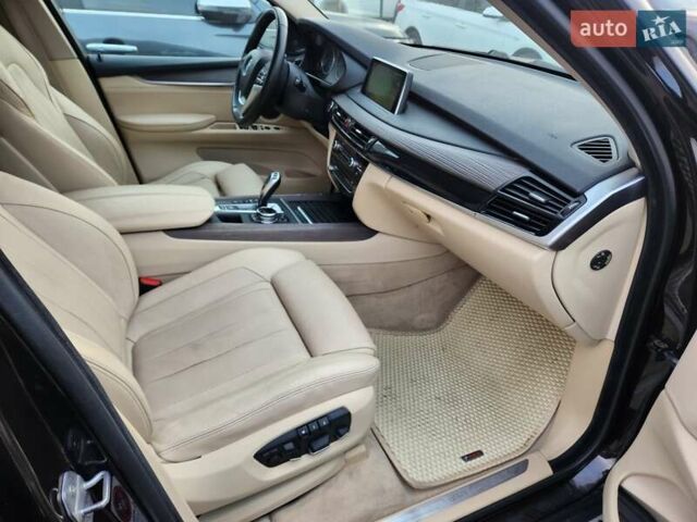 Коричневый БМВ Х5, объемом двигателя 2.98 л и пробегом 242 тыс. км за 21999 $, фото 62 на Automoto.ua