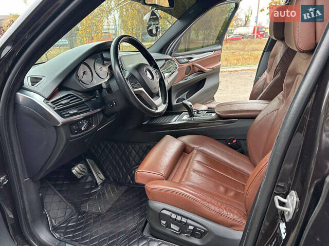 Коричневий БМВ Х5, об'ємом двигуна 2.99 л та пробігом 208 тис. км за 27000 $, фото 13 на Automoto.ua