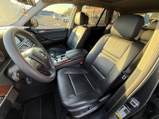 Коричневий БМВ Х5, об'ємом двигуна 3 л та пробігом 199 тис. км за 42000 $, фото 15 на Automoto.ua