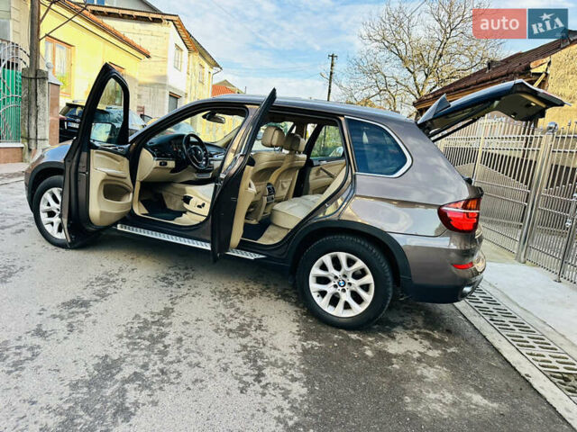 Коричневый БМВ Х5, объемом двигателя 3 л и пробегом 227 тыс. км за 15700 $, фото 62 на Automoto.ua