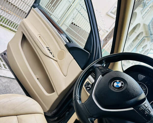 Коричневый БМВ Х5, объемом двигателя 3 л и пробегом 227 тыс. км за 15700 $, фото 83 на Automoto.ua