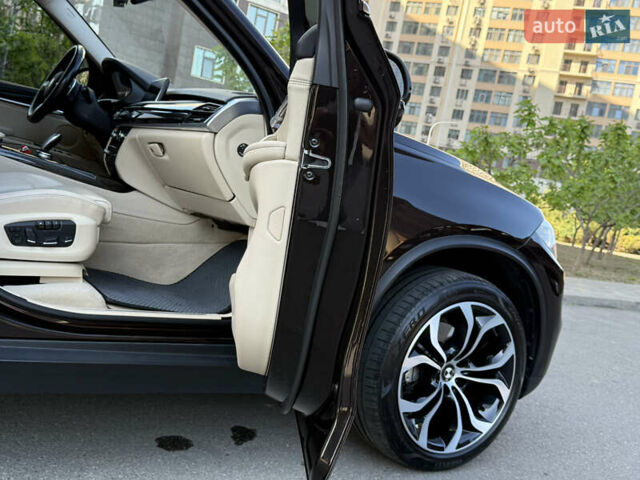 Коричневий БМВ Х5, об'ємом двигуна 2.99 л та пробігом 175 тис. км за 31600 $, фото 11 на Automoto.ua