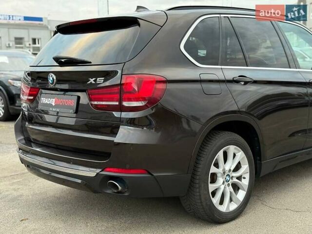Коричневый БМВ Х5, объемом двигателя 2.98 л и пробегом 187 тыс. км за 19490 $, фото 8 на Automoto.ua