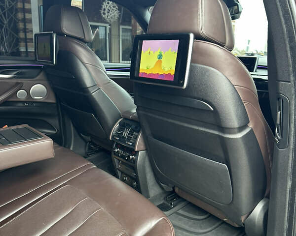 Коричневый БМВ Х5, объемом двигателя 2.99 л и пробегом 175 тыс. км за 36000 $, фото 28 на Automoto.ua