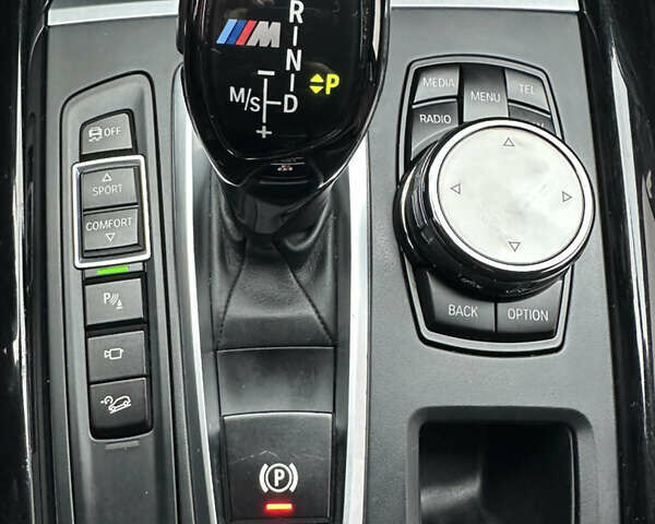 Коричневый БМВ Х5, объемом двигателя 2.99 л и пробегом 175 тыс. км за 36000 $, фото 19 на Automoto.ua